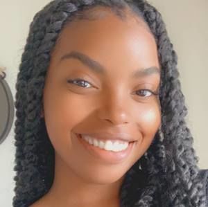 Meet your Posher, Sarah